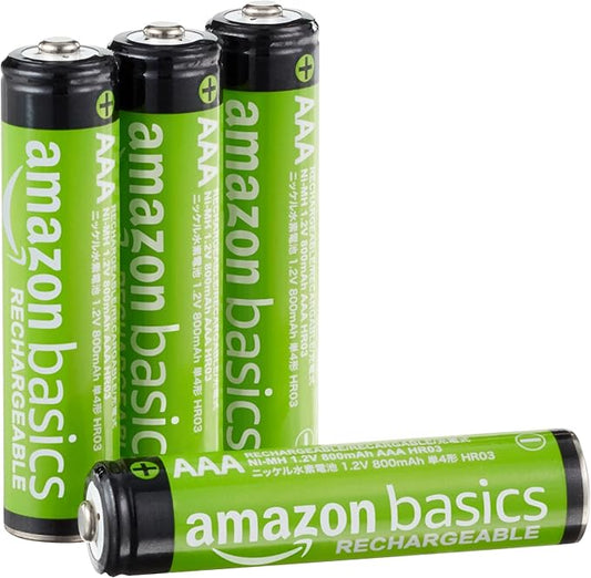 Amazon Basics AAA-Akkus 4er-Pack, 800 mAh, bis zu 1000x wiederaufladbar, vorgeladen – 4UTG-AMZN